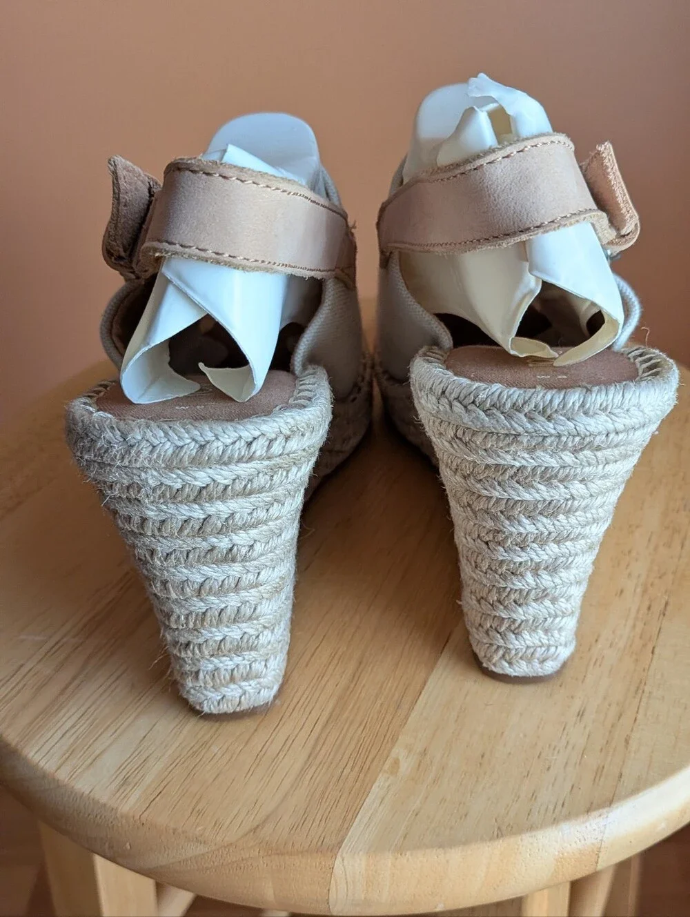Toms casual canvas